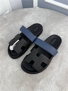 Шлепки HERMES 143836