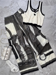 Костюм CHANEL 144173