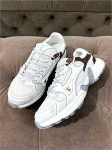 Кроссовки LOUIS VUITTON 144187
