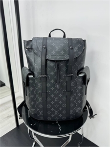 {{productViewItem.photos[photoViewList.activeNavIndex].Alt || productViewItem.photos[photoViewList.activeNavIndex].Description || 'Рюкзак LV'}}