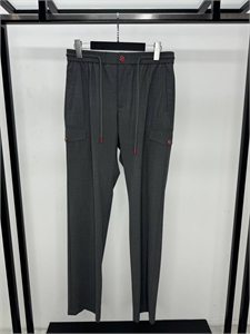{{productViewItem.photos[photoViewList.activeNavIndex].Alt || productViewItem.photos[photoViewList.activeNavIndex].Description || 'Брюки KITON'}}