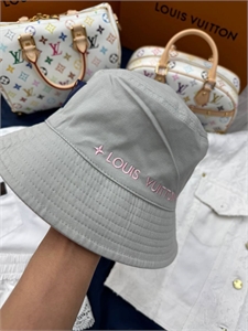 Панама LOUIS VUITTON 144591