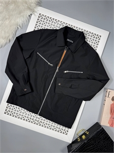 {{productViewItem.photos[photoViewList.activeNavIndex].Alt || productViewItem.photos[photoViewList.activeNavIndex].Description || 'Ветровка ZEGNA'}}