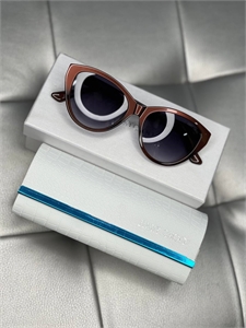 {{productViewItem.photos[photoViewList.activeNavIndex].Alt || productViewItem.photos[photoViewList.activeNavIndex].Description || 'Очки JIMMY CHOO'}}