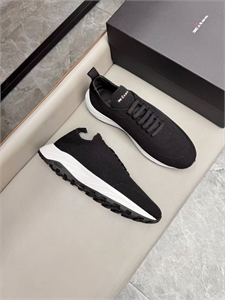 {{productViewItem.photos[photoViewList.activeNavIndex].Alt || productViewItem.photos[photoViewList.activeNavIndex].Description || 'Кроссовки KITON'}}