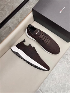 {{productViewItem.photos[photoViewList.activeNavIndex].Alt || productViewItem.photos[photoViewList.activeNavIndex].Description || 'Кроссовки KITON'}}