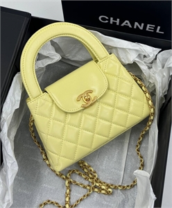 {{productViewItem.photos[photoViewList.activeNavIndex].Alt || productViewItem.photos[photoViewList.activeNavIndex].Description || 'Сумка CHANEL'}}