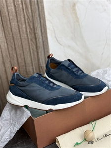 {{productViewItem.photos[photoViewList.activeNavIndex].Alt || productViewItem.photos[photoViewList.activeNavIndex].Description || 'Кроссовки LP'}}