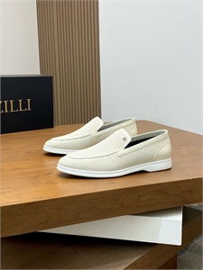 {{productViewItem.photos[photoViewList.activeNavIndex].Alt || productViewItem.photos[photoViewList.activeNavIndex].Description || 'Лоферы ZILLI'}}