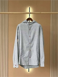 {{productViewItem.photos[photoViewList.activeNavIndex].Alt || productViewItem.photos[photoViewList.activeNavIndex].Description || 'Рубашка KITON'}}
