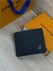 {{productViewItem.photos[photoViewList.activeNavIndex].Alt || productViewItem.photos[photoViewList.activeNavIndex].Description || 'Бумажник LV'}}