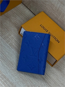 {{productViewItem.photos[photoViewList.activeNavIndex].Alt || productViewItem.photos[photoViewList.activeNavIndex].Description || 'Визитница LV'}}
