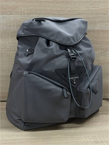 {{productViewItem.photos[photoViewList.activeNavIndex].Alt || productViewItem.photos[photoViewList.activeNavIndex].Description || 'Рюкзак PRADA'}}