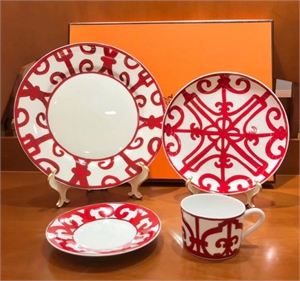 Набор из 4х предметов HERMES 146519
