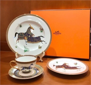 Набор из 4х предметов HERMES 146521