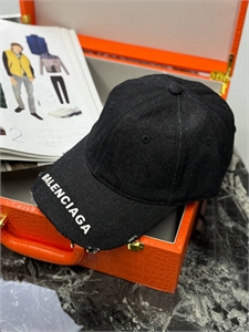 Кепка BALENCIAGA 146718