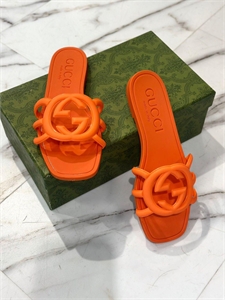 Тапочки GUCCI 147166