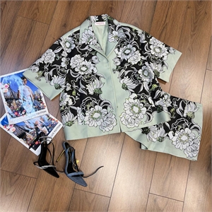 Костюм VALENTINO 147201