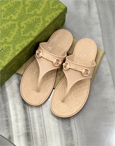 Тапочки GUCCI 147276