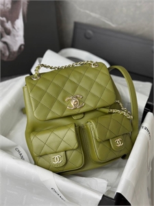 {{productViewItem.photos[photoViewList.activeNavIndex].Alt || productViewItem.photos[photoViewList.activeNavIndex].Description || 'Рюкзак CHANEL'}}