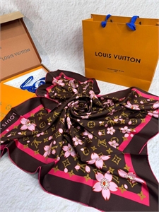 Платок LOUIS VUITTON 147339