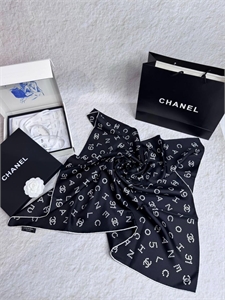 Платок CHANEL 147362