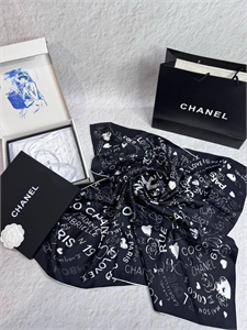 Платок CHANEL 147366