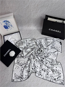 Платок CHANEL 147370