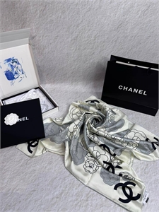 Платок CHANEL 147378