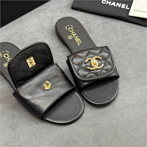{{productViewItem.photos[photoViewList.activeNavIndex].Alt || productViewItem.photos[photoViewList.activeNavIndex].Description || 'Тапочки CHANEL'}}