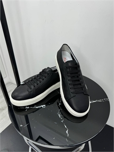 {{productViewItem.photos[photoViewList.activeNavIndex].Alt || productViewItem.photos[photoViewList.activeNavIndex].Description || 'Кеды SANTONI'}}