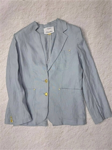 {{productViewItem.photos[photoViewList.activeNavIndex].Alt || productViewItem.photos[photoViewList.activeNavIndex].Description || 'Пиджак Schiaparelli'}}