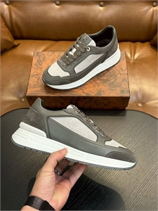 {{productViewItem.photos[photoViewList.activeNavIndex].Alt || productViewItem.photos[photoViewList.activeNavIndex].Description || 'Кроссовки ST комбинированные'}}