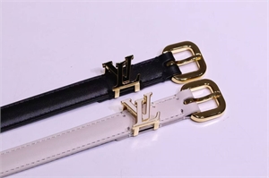{{productViewItem.photos[photoViewList.activeNavIndex].Alt || productViewItem.photos[photoViewList.activeNavIndex].Description || 'Ремень Louis Vuitton'}}