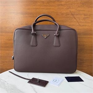 {{productViewItem.photos[photoViewList.activeNavIndex].Alt || productViewItem.photos[photoViewList.activeNavIndex].Description || 'Сумка PRADA'}}