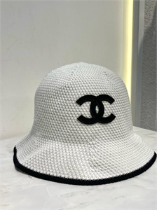 {{productViewItem.photos[photoViewList.activeNavIndex].Alt || productViewItem.photos[photoViewList.activeNavIndex].Description || 'Панама CHANEL'}}