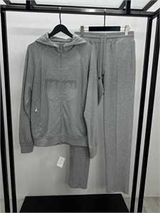 {{productViewItem.photos[photoViewList.activeNavIndex].Alt || productViewItem.photos[photoViewList.activeNavIndex].Description || 'Спортивный костюм BC'}}