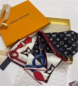 Платок LOUIS VUITTON 148860