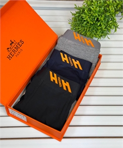 {{productViewItem.photos[photoViewList.activeNavIndex].Alt || productViewItem.photos[photoViewList.activeNavIndex].Description || 'Нижнее бельё HERMES ( трусы)'}}
