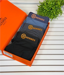 {{productViewItem.photos[photoViewList.activeNavIndex].Alt || productViewItem.photos[photoViewList.activeNavIndex].Description || 'Нижнее бельё HERMES ( трусы)'}}