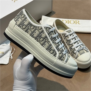 {{productViewItem.photos[photoViewList.activeNavIndex].Alt || productViewItem.photos[photoViewList.activeNavIndex].Description || 'Кеды DIOR'}}