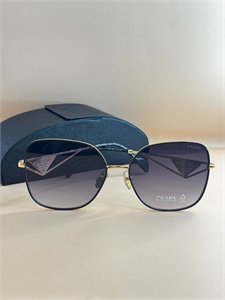 {{productViewItem.photos[photoViewList.activeNavIndex].Alt || productViewItem.photos[photoViewList.activeNavIndex].Description || 'Очки PRADA'}}