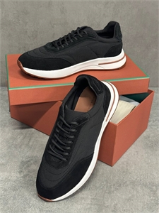{{productViewItem.photos[photoViewList.activeNavIndex].Alt || productViewItem.photos[photoViewList.activeNavIndex].Description || 'Кроссовки LP'}}
