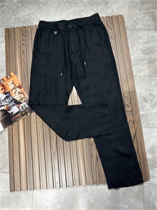 {{productViewItem.photos[photoViewList.activeNavIndex].Alt || productViewItem.photos[photoViewList.activeNavIndex].Description || 'Брюки ZEGNA'}}