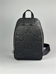 {{productViewItem.photos[photoViewList.activeNavIndex].Alt || productViewItem.photos[photoViewList.activeNavIndex].Description || 'Рюкзак GUCCI'}}
