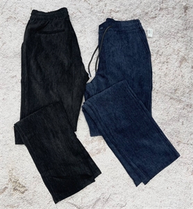 {{productViewItem.photos[photoViewList.activeNavIndex].Alt || productViewItem.photos[photoViewList.activeNavIndex].Description || 'Брюки KITON'}}