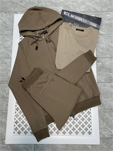 {{productViewItem.photos[photoViewList.activeNavIndex].Alt || productViewItem.photos[photoViewList.activeNavIndex].Description || 'Костюм LP'}}