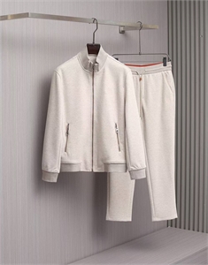 {{productViewItem.photos[photoViewList.activeNavIndex].Alt || productViewItem.photos[photoViewList.activeNavIndex].Description || 'Костюм LP'}}