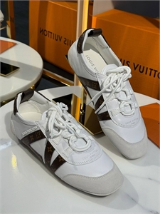 Кроссовки LOUIS VUITTON 151419