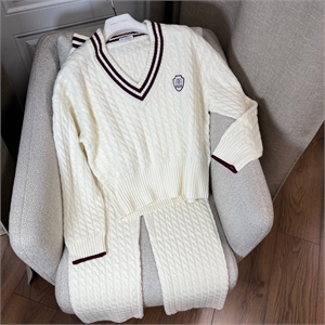 Костюм  BRUNELLO CUCINELLI 152032